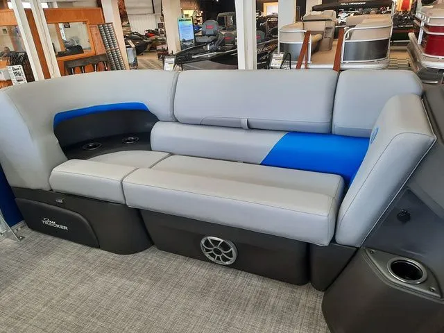 Slide: The Image of Sun Tracker PB 22RF 2026 - 26