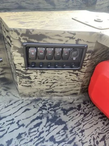 Slide: The Image of Tracker Grizzly 1650 T Prairie Wings Edition 2026 - 9