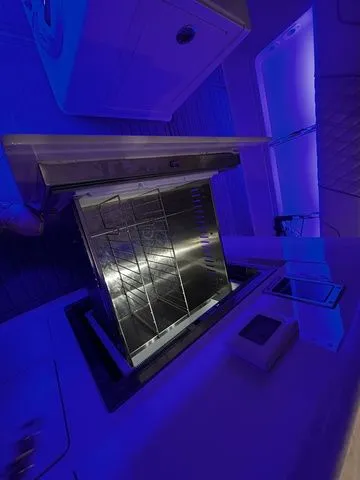 Slide: The Image of Regal 38 SAV 2023 - 31