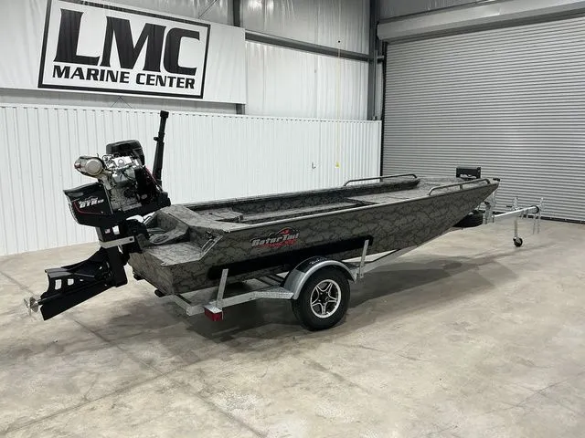 Slide: The Image of Gator-Tail 1750 Savage 2026 - 9