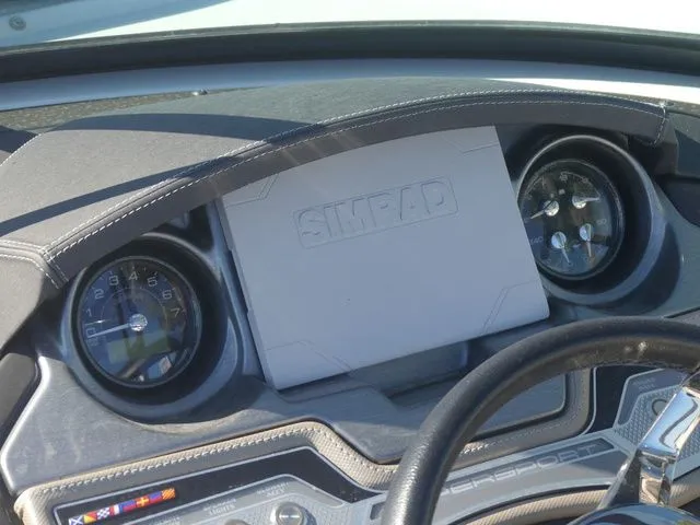 Slide: The Image of Monterey 215SS Super Sport 2023 - 17