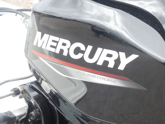 Slide: The Image of Mako Pro Skiff 15 CC 2026 - 11