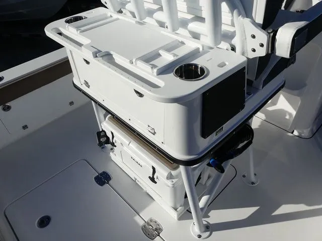 Slide: The Image of Blackfin 262 HB 2026 - 12