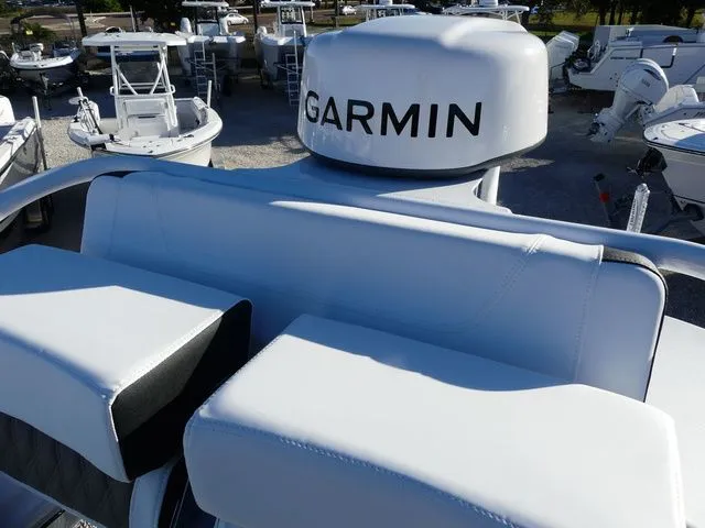 Slide: The Image of Blackfin 262 HB 2026 - 24