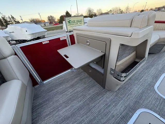 Slide: The Image of Bennington M Fish & Cruise 24 MFC Pontoon 2026 - 10