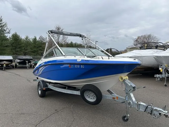 Slide: The Image of Yamaha AR190 2015 - 5