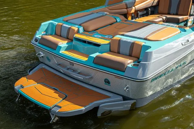 Slide: The Image of Malibu Wakesetter 22 LSV 2026 - 20