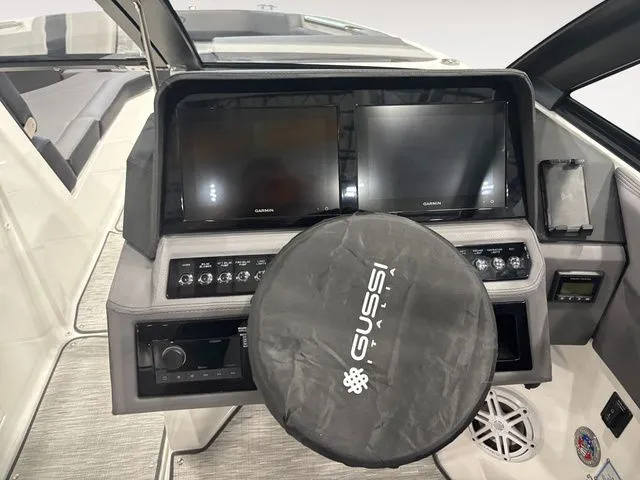 Slide: The Image of Cobalt R8 2025 - 10