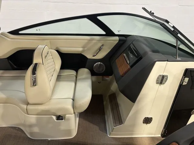 Slide: The Image of Chris-Craft 28 sportster 2025 - 11