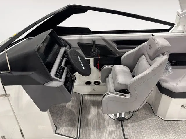 Slide: The Image of Cobalt R8 Surf 2026 - 7