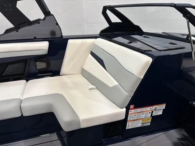 Slide: The Image of Axis Wake Research T235 2026 - 21