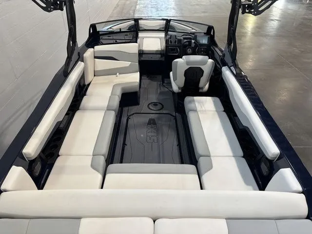 Slide: The Image of Axis Wake Research T235 2026 - 22