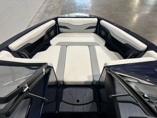 Slide: The Image of Axis Wake Research T235 2026 - 23