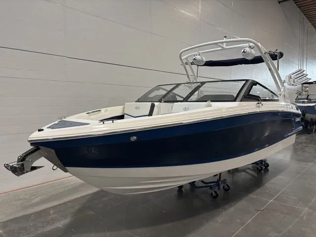 Slide: The Image of Cobalt R4 Surf 2026 - 3