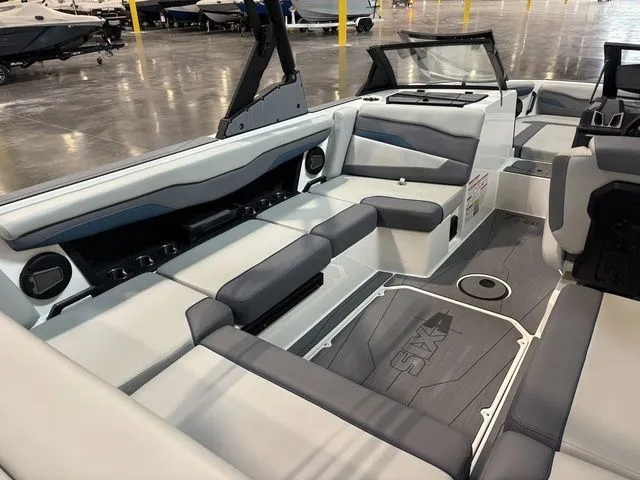 Slide: The Image of Axis Wake Research T220 2025 - 16