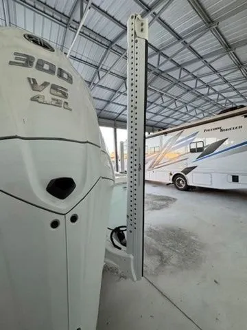 Slide: The Image of Regulator Marine 24XO 2024 - 8