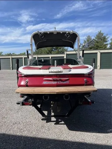 Slide: The Image of MasterCraft X2 2012 - 10