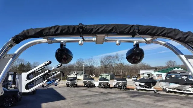 Slide: The Image of MasterCraft X2 2012 - 13