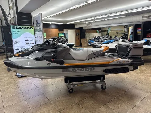 Slide: The Image of Sea-Doo FISH PRO 2026 - 6