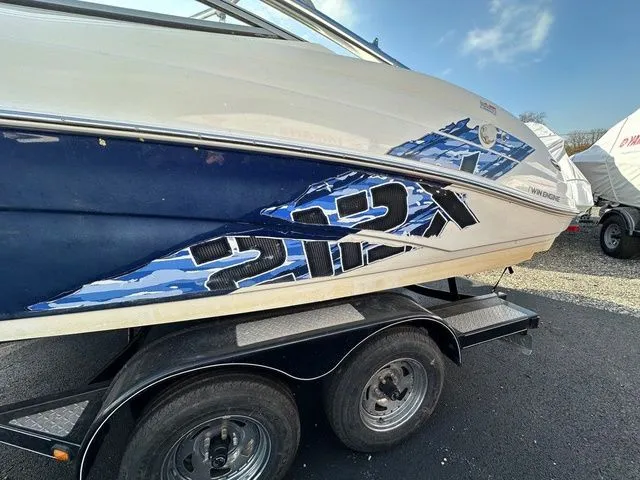 Slide: The Image of Yamaha 212X 2009 - 10