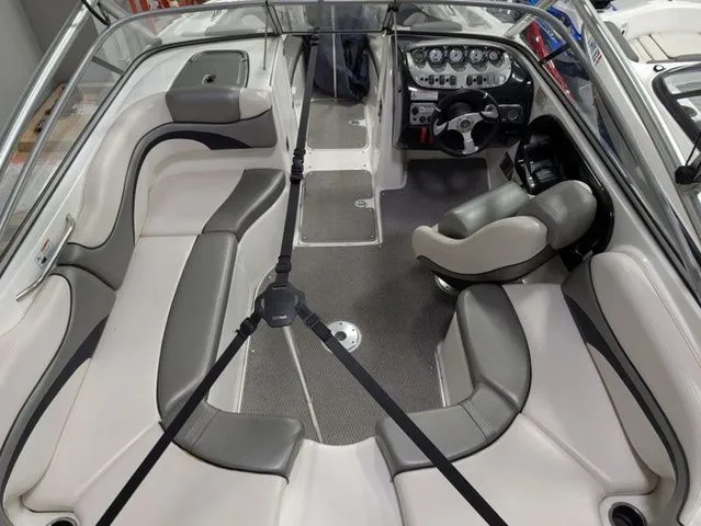 Slide: The Image of Yamaha 212X 2009 - 15