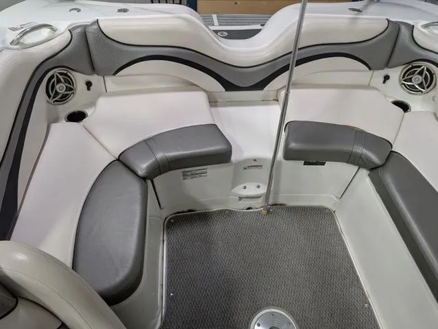 Slide: The Image of Yamaha 212X 2009 - 20