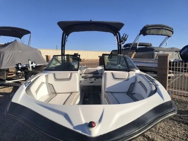 Slide: The Image of Yamaha AR190 2018 - 11