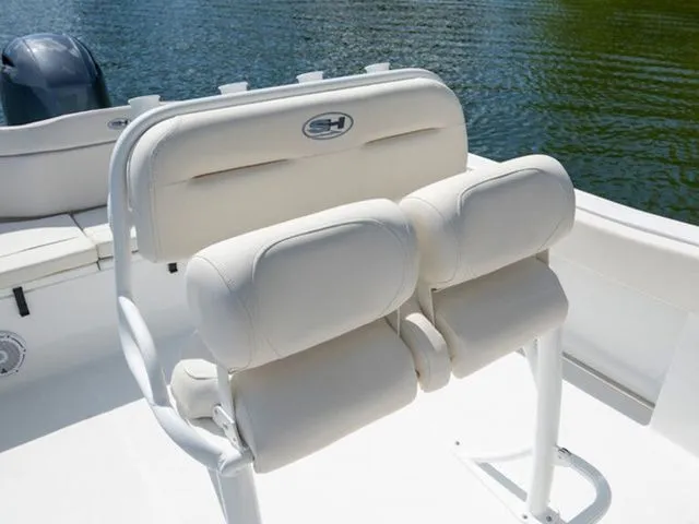 Slide: The Image of Sea Hunt Ultra 234 2026 - 11