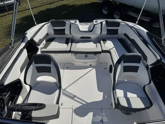 Slide: The Image of Yamaha SX195 2026 - 10