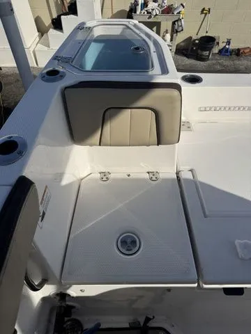 Slide: The Image of Yamaha 255 FSH® SPORT E 2022 - 18