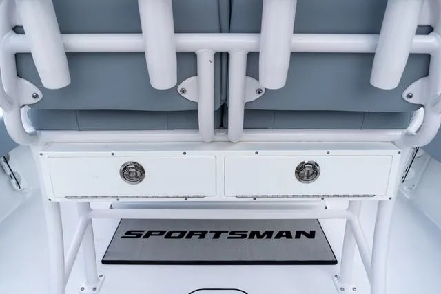 Slide: The Image of Sportsman Masters 227 Bay Boat 2026 - 17