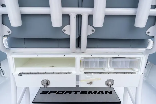 Slide: The Image of Sportsman Masters 227 Bay Boat 2026 - 18