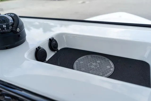 Slide: The Image of Sportsman Masters 227 Bay Boat 2026 - 22