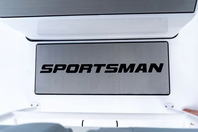 Slide: The Image of Sportsman Masters 227 Bay Boat 2026 - 23