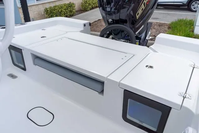 Slide: The Image of Sportsman Masters 227 Bay Boat 2026 - 63