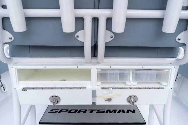 Slide: The Image of Sportsman Masters 227 Bay Boat 2026 - 70