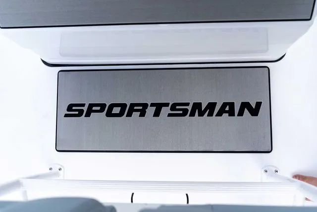 Slide: The Image of Sportsman Masters 227 Bay Boat 2026 - 75