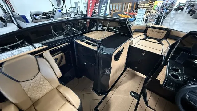 Slide: The Image of Yamaha 255XD 2026 - 12