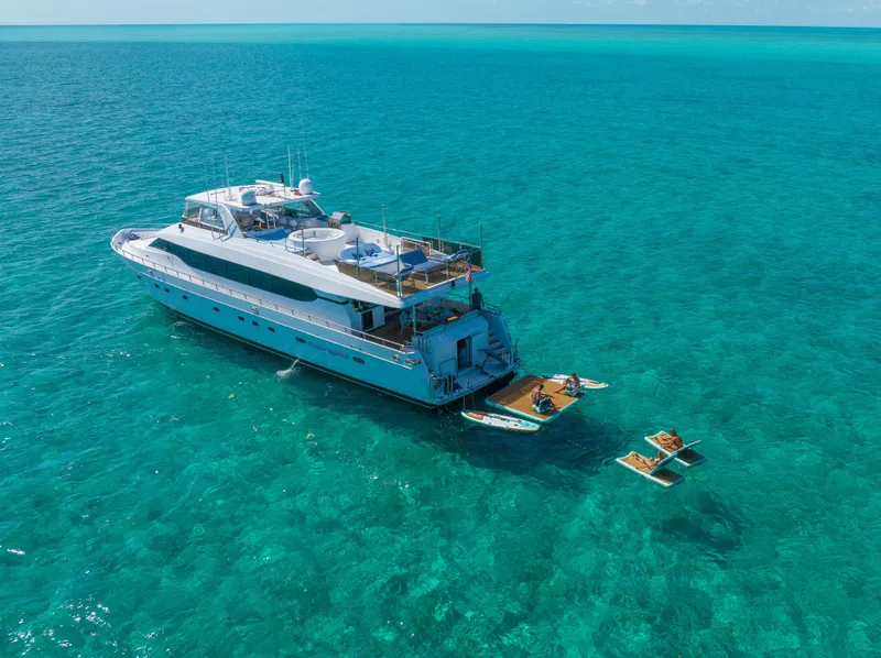 The Image of Hargrave Flybridge 2001 - 0