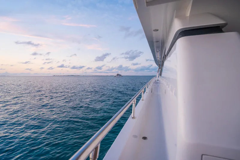 Slide: The Image of Hargrave Flybridge 2001 - 12