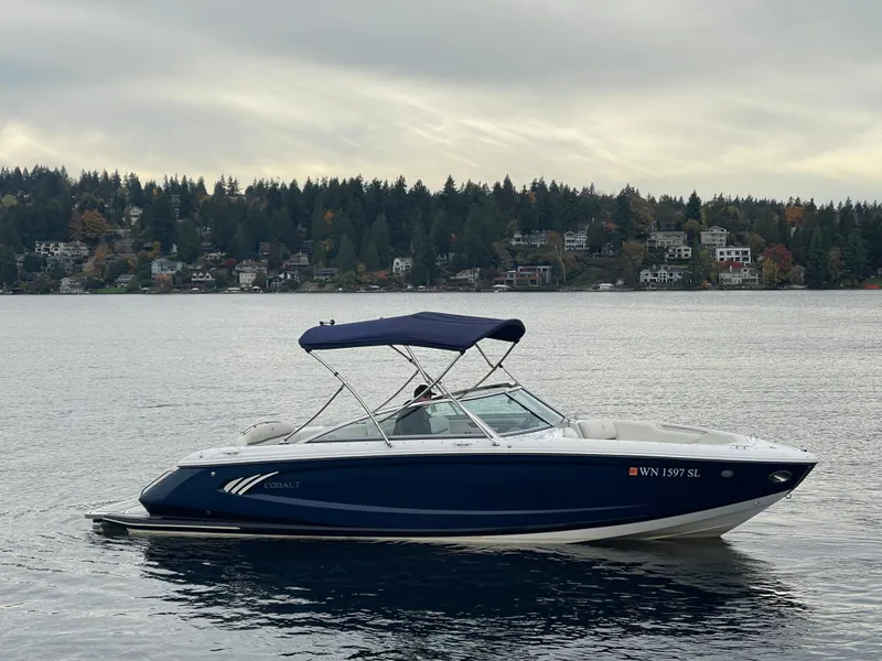 Slide: The Image of Cobalt A25 2017 - 4