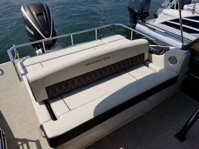 Slide: The Image of Bennington 25 QSBW 2027 - 17