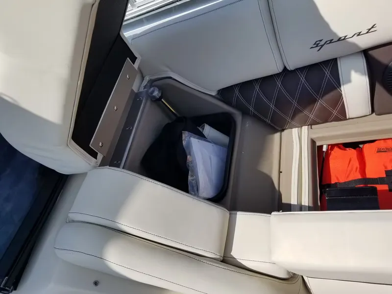 Slide: The Image of Bennington 25 QSBW 2027 - 8