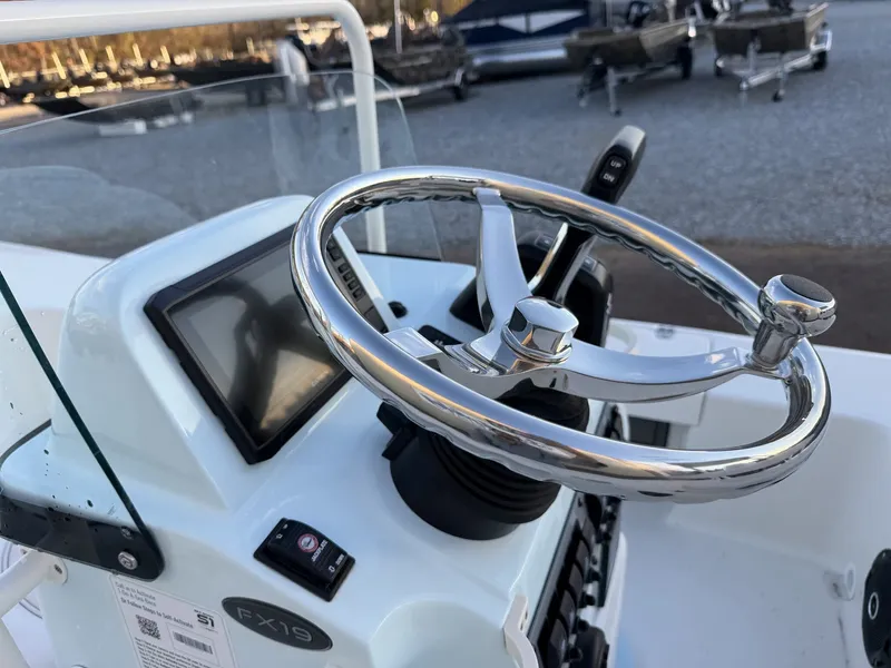 Slide: The Image of Spyder FX19 Vapor 2026 - 15