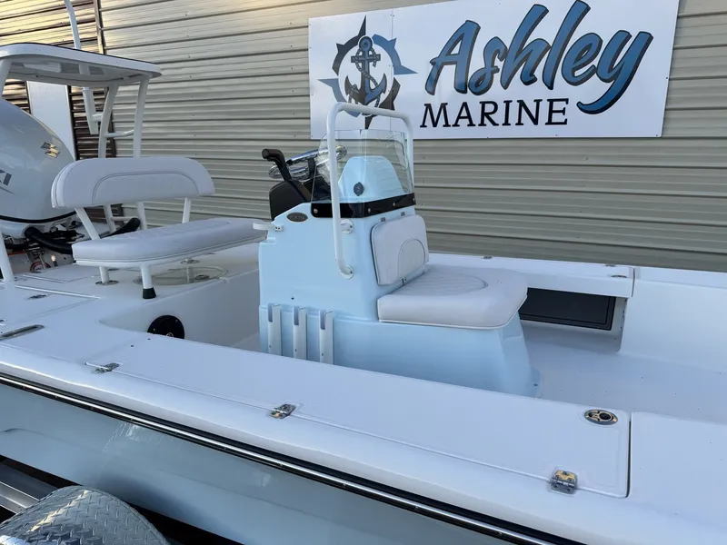 Slide: The Image of Spyder FX19 Vapor 2026 - 4