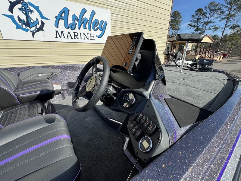 Slide: The Image of Skeeter ZXE20 2026 - 9