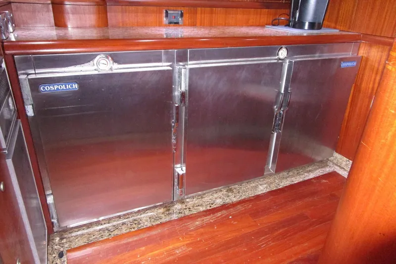 Slide: The Image of Custom refrigeration - 12