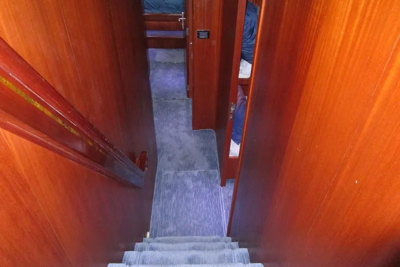 Slide: The Image of Companionway to below - 17