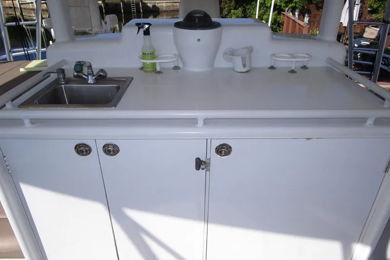 Slide: The Image of Flybridge bar - 55