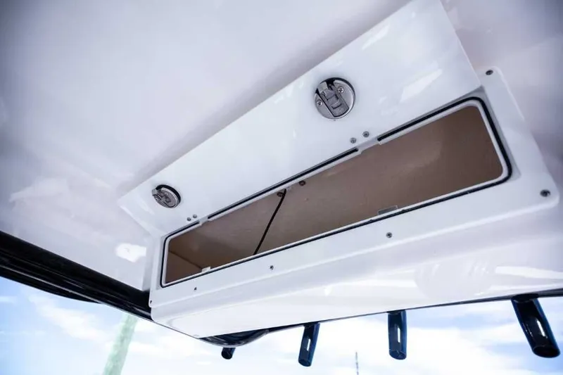 Slide: The Image of Sea Fox 248 Commander 2023 - 21